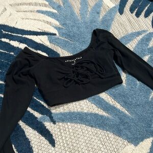 Aeropostale M long sleeve crop top